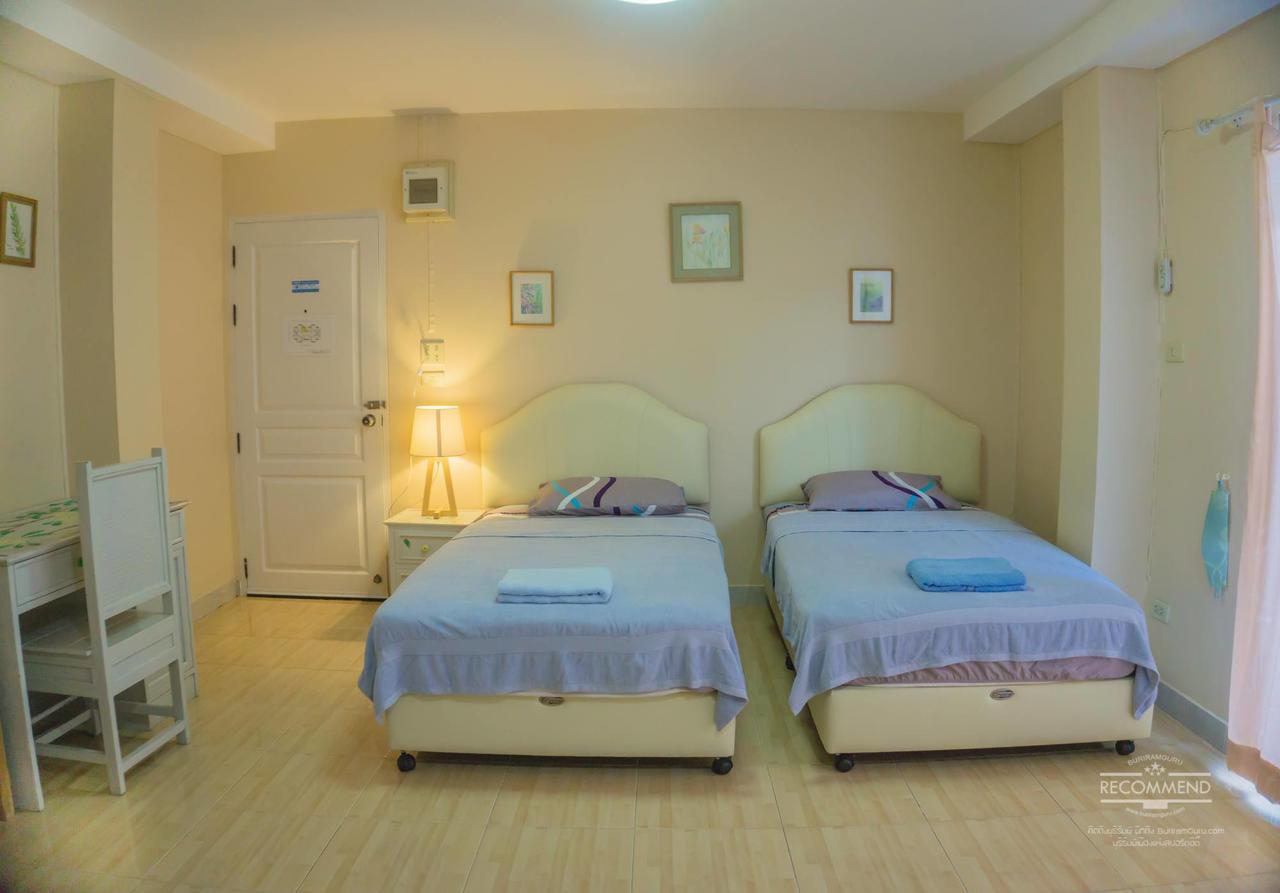 Rungnatee Place & Boutique Hotel Buriram Exterior foto